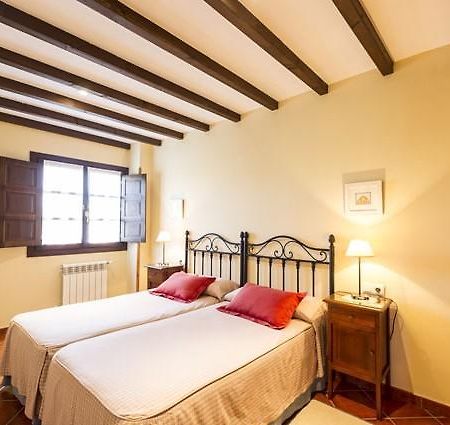 Apartamentos Rurales Antanielles ريباذيسييّا المظهر الخارجي الصورة