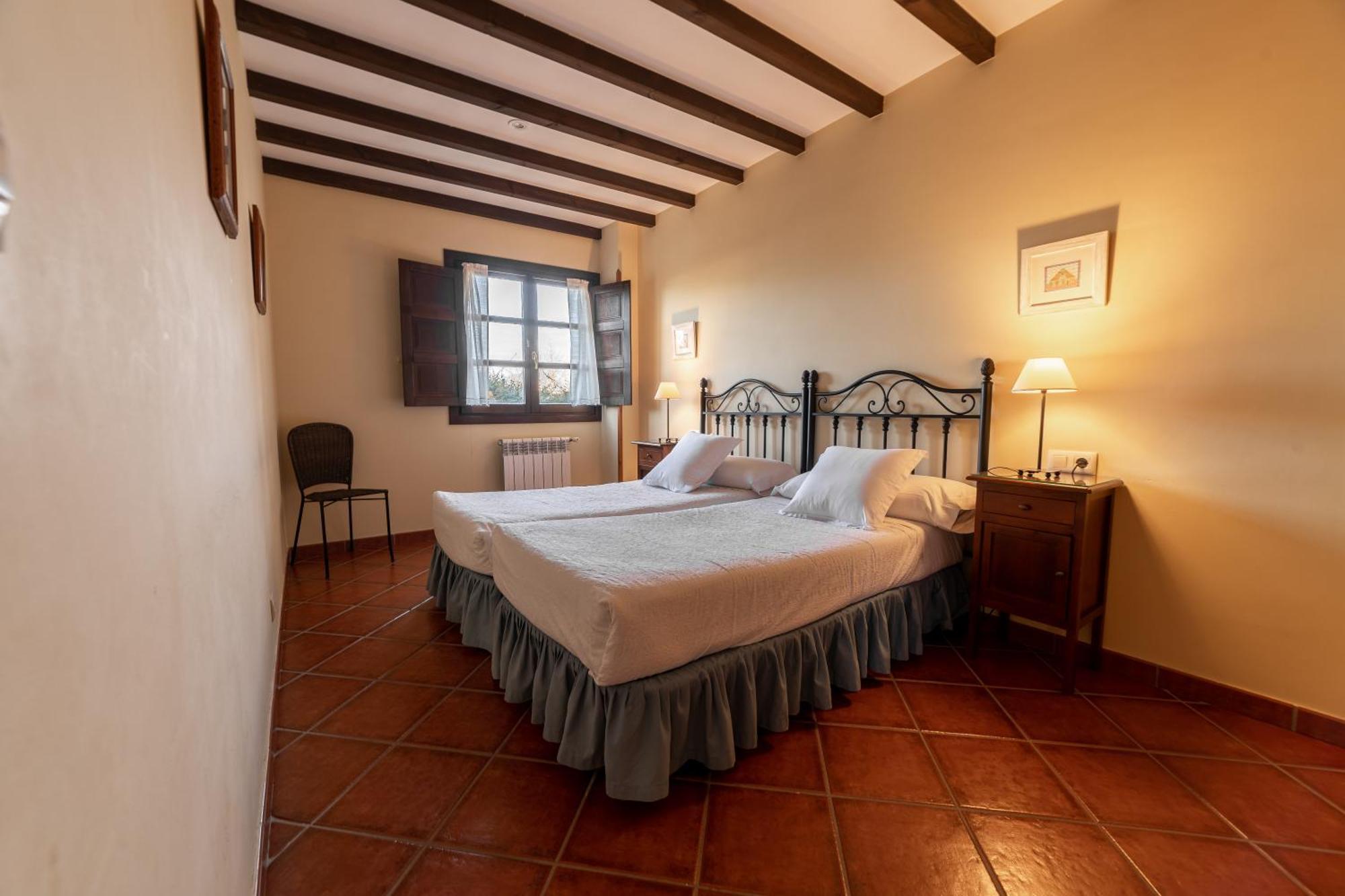 Apartamentos Rurales Antanielles ريباذيسييّا المظهر الخارجي الصورة